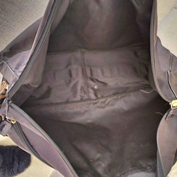 Fendi | Convertible Logo Weekender - Picture 9 of 9